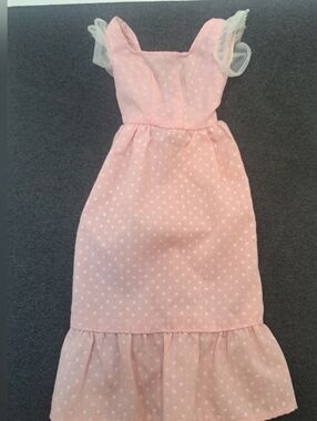 Barbie #7796  SWEET 16 Pink Maxi Dress With White Polka Dots 1976